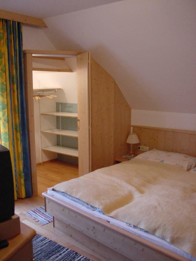 Pension - Bauernhof Санкт-Лоренцен-об-Мурау Экстерьер фото